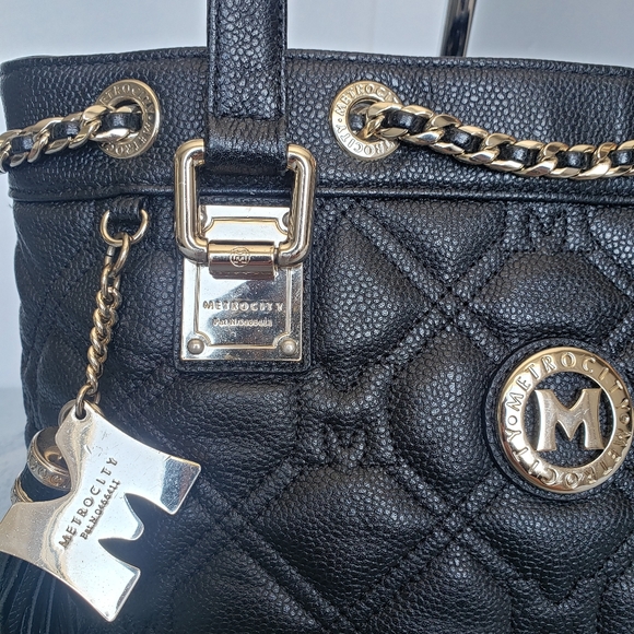 Metrocity Shoulder bag - Picture 4 of 15